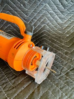 CHICAGO ELECTRIC POWER TOOLS 1/8” Cutout Tool