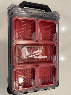 Milwaukee (contact info removed)065 (contact info removed)65 PACKOUT Compact Slim Organiser, Black, Red