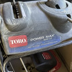 TORO POWER MAX 826LE