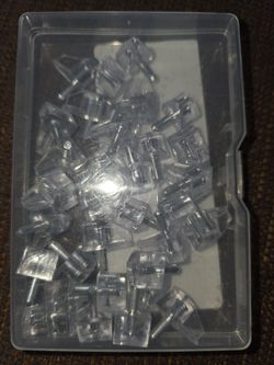 Cabinet Shelf Pegs 3mm, 30-Pack — New