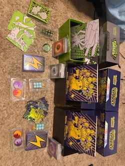 4 ETB boxes + Accessories