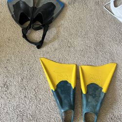 Churchill Swim Fins Flippers Two Different Pairs Of Bodyboarding Swimming Snorkel Scuba Fins