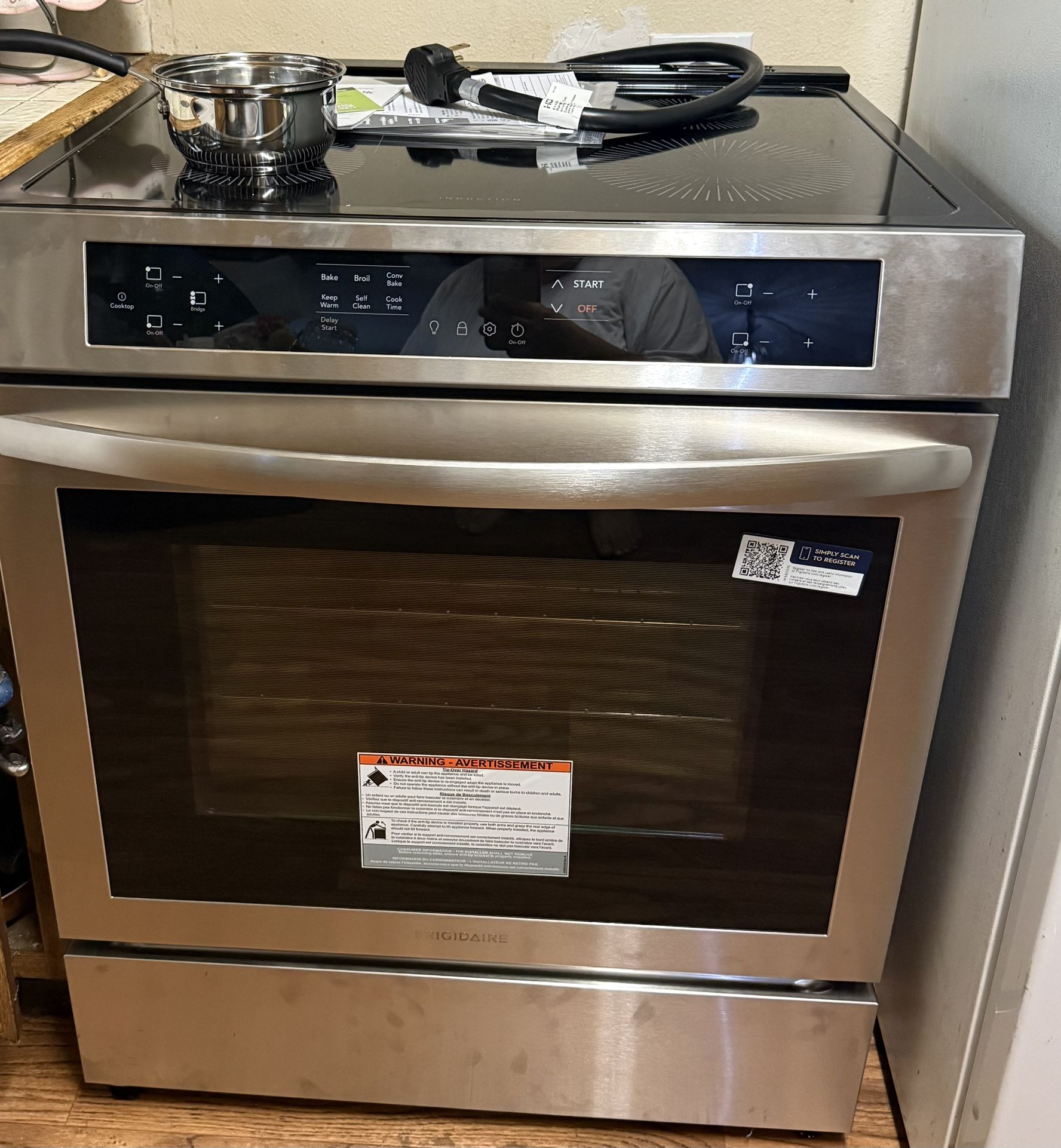 Frigidaire 30" Induction Range