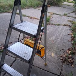Ladder