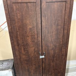 Wood Storage Cabinet / Bar Cabinet – Shelves – Great Condition