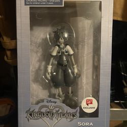 New Sealed “Kingdom HEART “ (Sora) Exclusive 