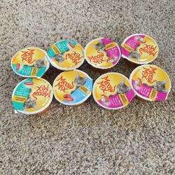 Meow Mix Seafood Favorites Wet Cat Food Variety Pack 2.75 Ounce Cup Pack of 8 