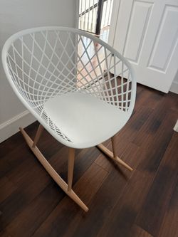 Rocking chair