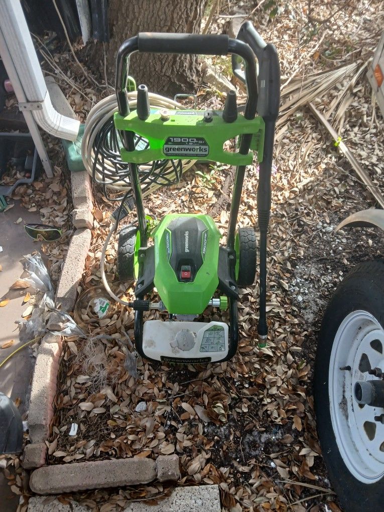 Greenworks Pressure Washer