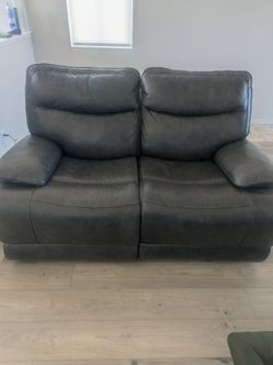 Leather Dual Motor Power Recliner