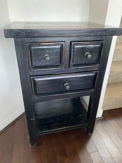 Rustic 3-drawer Nightstand/Side Table