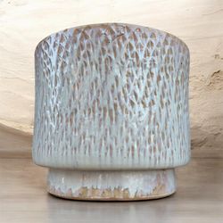 Large pot