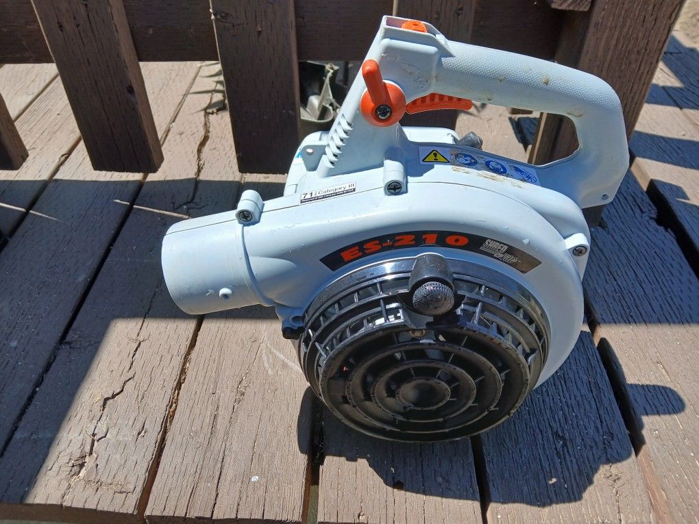 Echo Leaf Blower