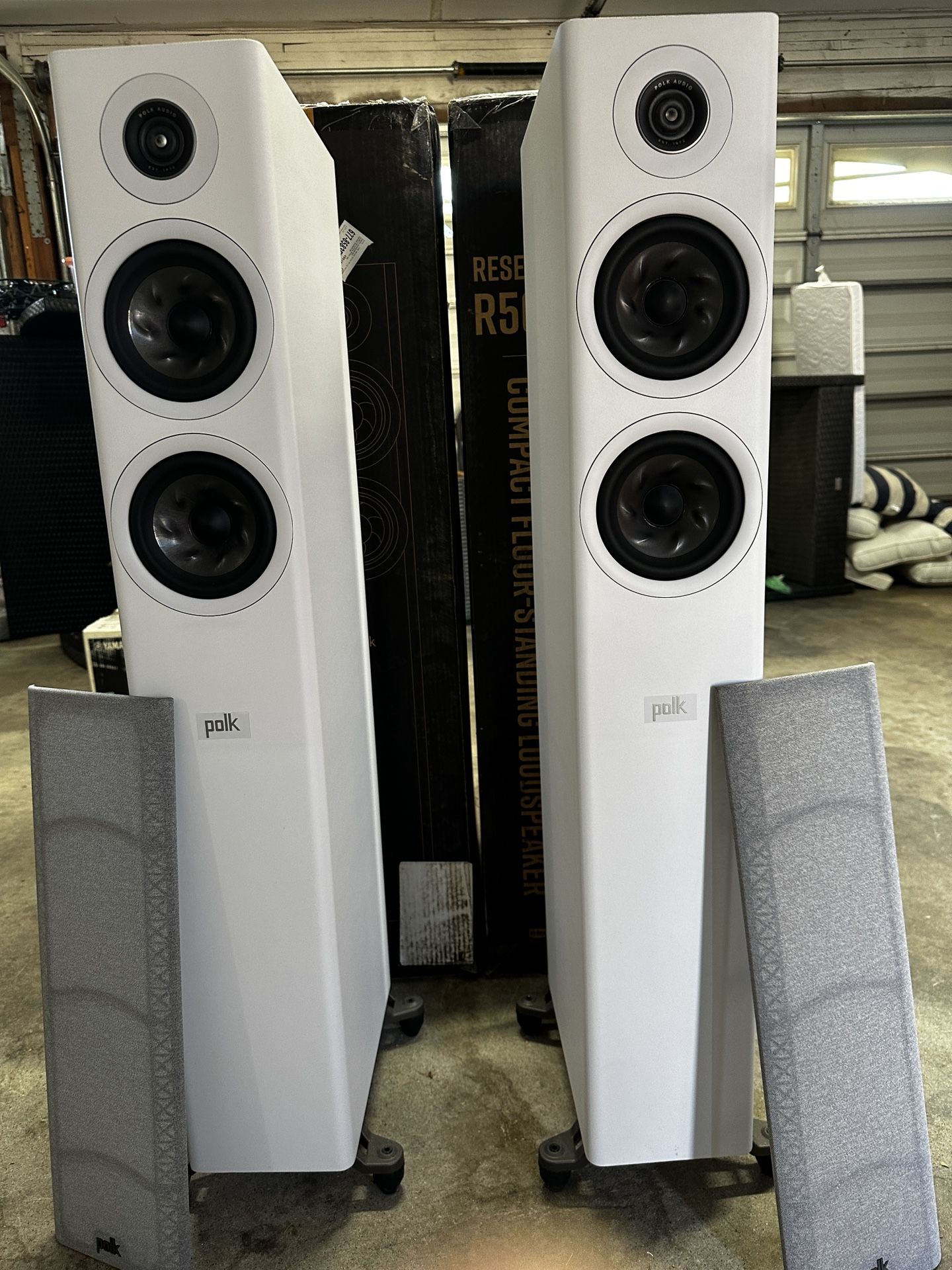 Polk Audio Reserve 500-r Floor Standing Speakers