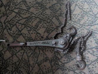 Vintage Coffing Hoist