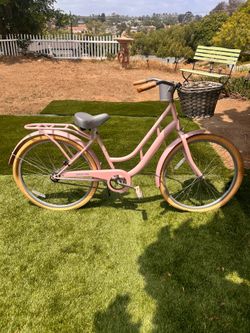 Pink bike read Desc