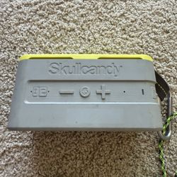 Skullcandy Barricade XL
