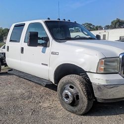 2006 Ford F-350 Super Duty Super Cab