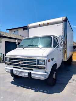 1994 Chevyvan box truck
