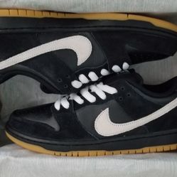 Nike SB Dunk Low Size 11