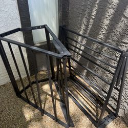 Two Twin Size Bed 