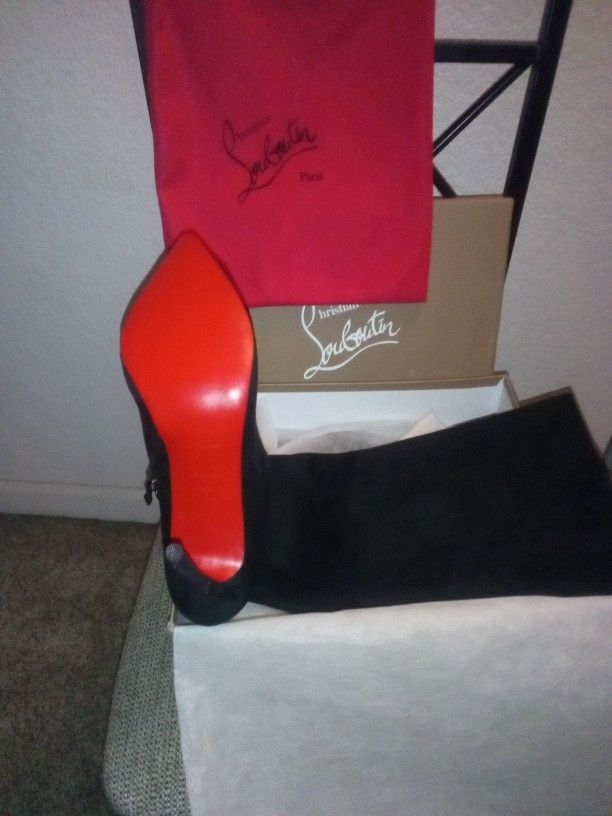 Christian Louboutin Red bottoms