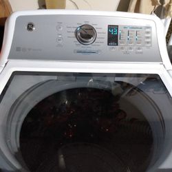 Washer And Dryer Set (Large Load)