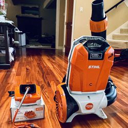 STIHL — BGA 300 | Complete Battery-powered - Commercial-Grade Backpack Blower System | Excellent Condition!