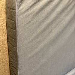 Queen Size Memory Foam Mattress 