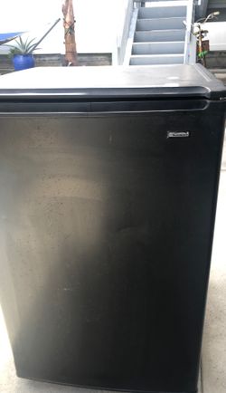 Kenmore mini fridge