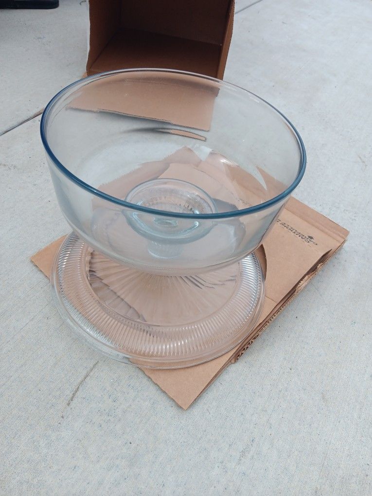 Cake Stand / Punch Bowl