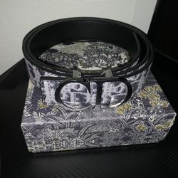 Christian Dior belt me 
