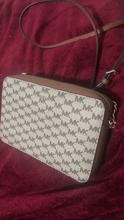Michael Kors cross body