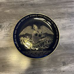 Conmemortive Plate  