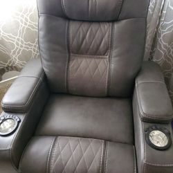 Massage And Recliner Chair 