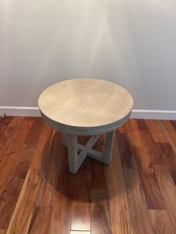 Circular Wooden End Tables (see desc for accurate pricing)