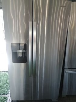 Whirlpool Side by Side Door Refrigerator
