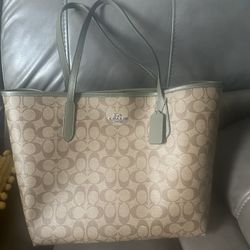 Coach bag for women