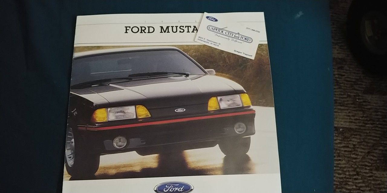 1988 Ford Mustang brochure