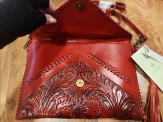 Hand Tooled Leather Crossbody/Clutch NWT