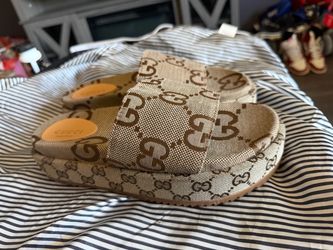 Gucci GG Canvas sandals
