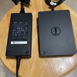 Dell WD15 K17A 4K USB-C Docking Station w/ 180W  Adapter