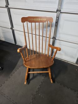 Rocking chair