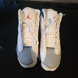 Air Jordan 13 Retro “French Blue”