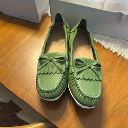 Women's Genuine Leather Loafers – Slip-Resistant Sole, Breathable & Lightweight Flats for Work, Travel, and Casual Wear