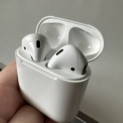 AirPods 