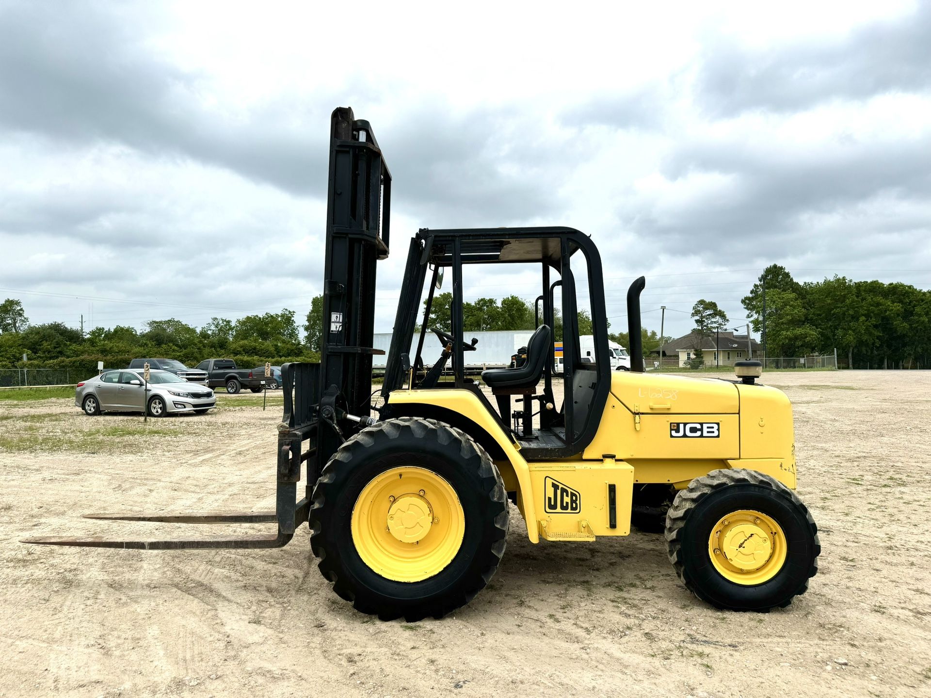 JCB 930 rough Terrain Forklift