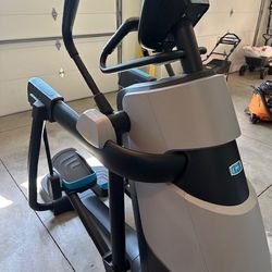 Precor Eliptical 
