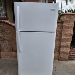 🔴3MONTHS WARRANTY 30X30X66 FRIGIDAIRE FRIDGE 18CUFT WHITE 