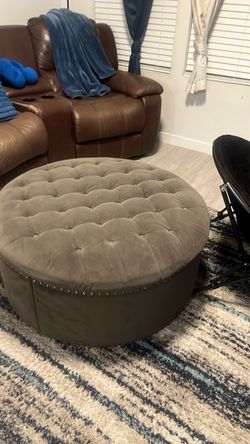 Center table couch
